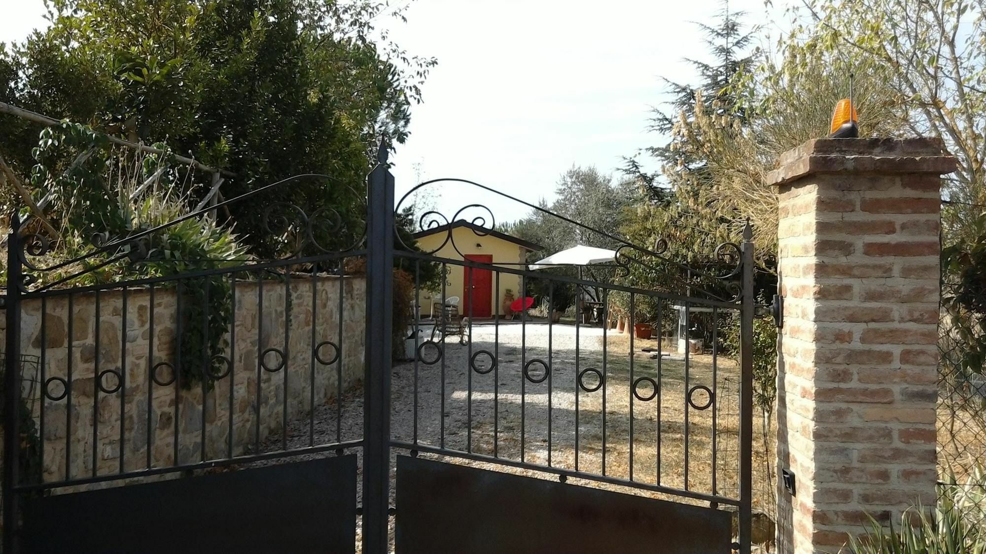 Chalet With One Bedroom In Perugia, With Wonderful Mountain View, Priv Esterno foto